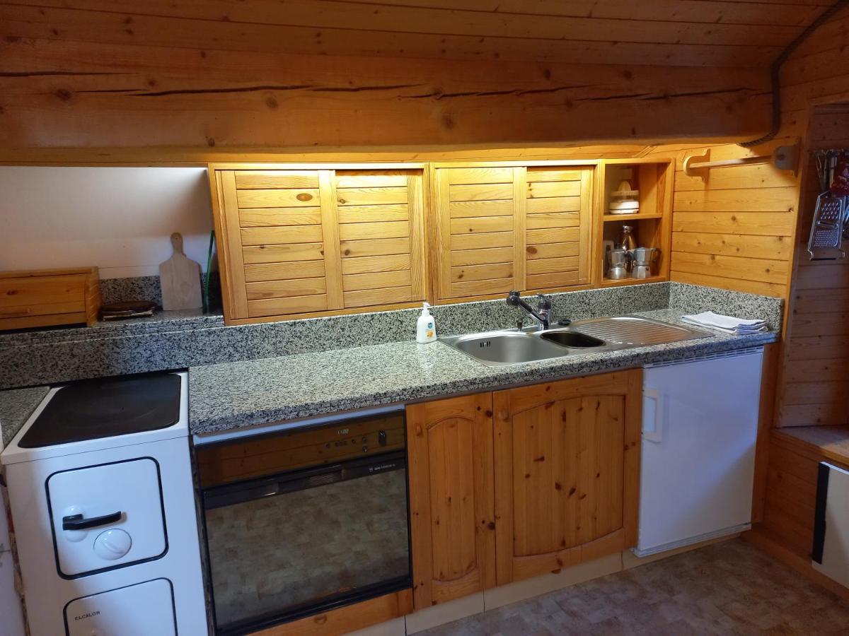 Confortevole Mansarda Di Montagna Poschiavo Exterior foto
