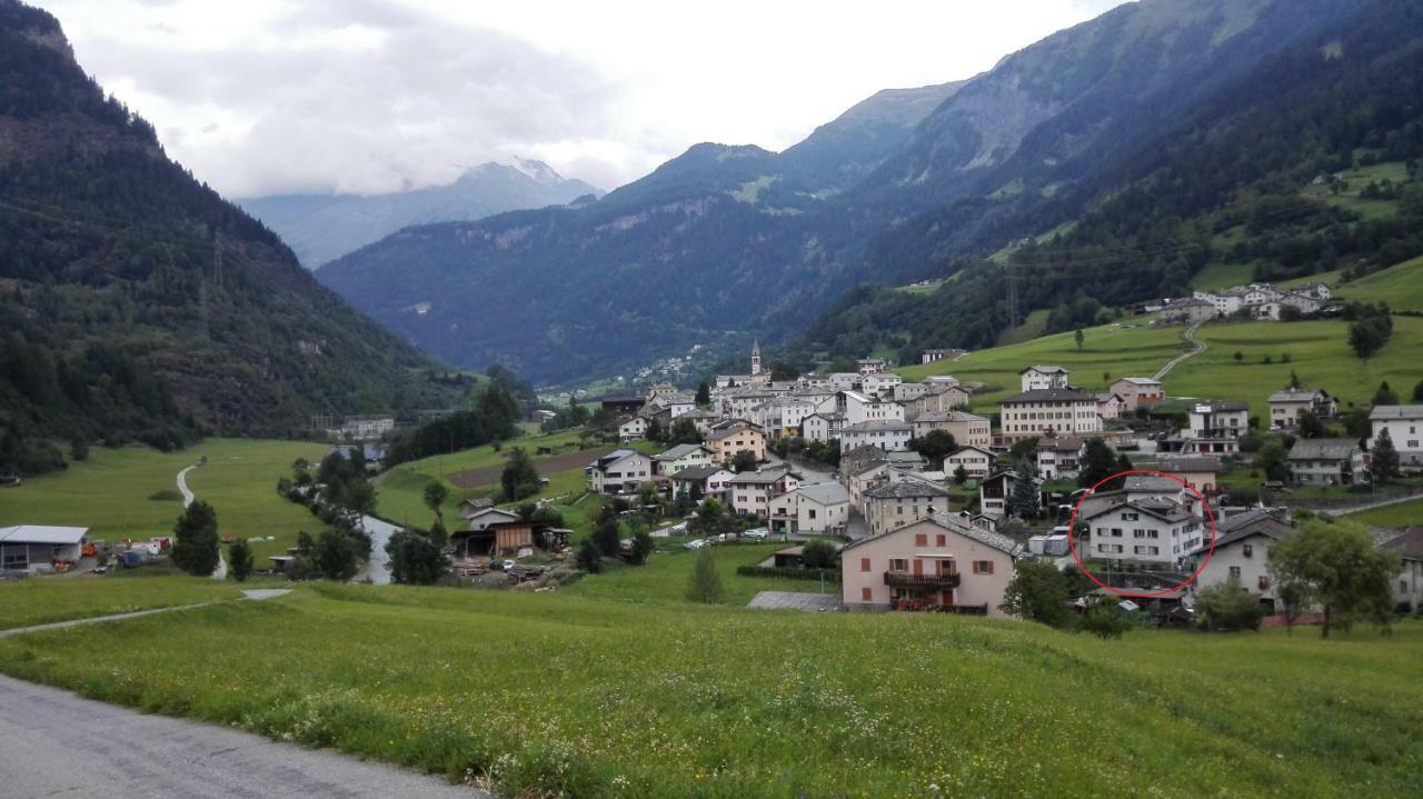 Confortevole Mansarda Di Montagna Poschiavo Exterior foto